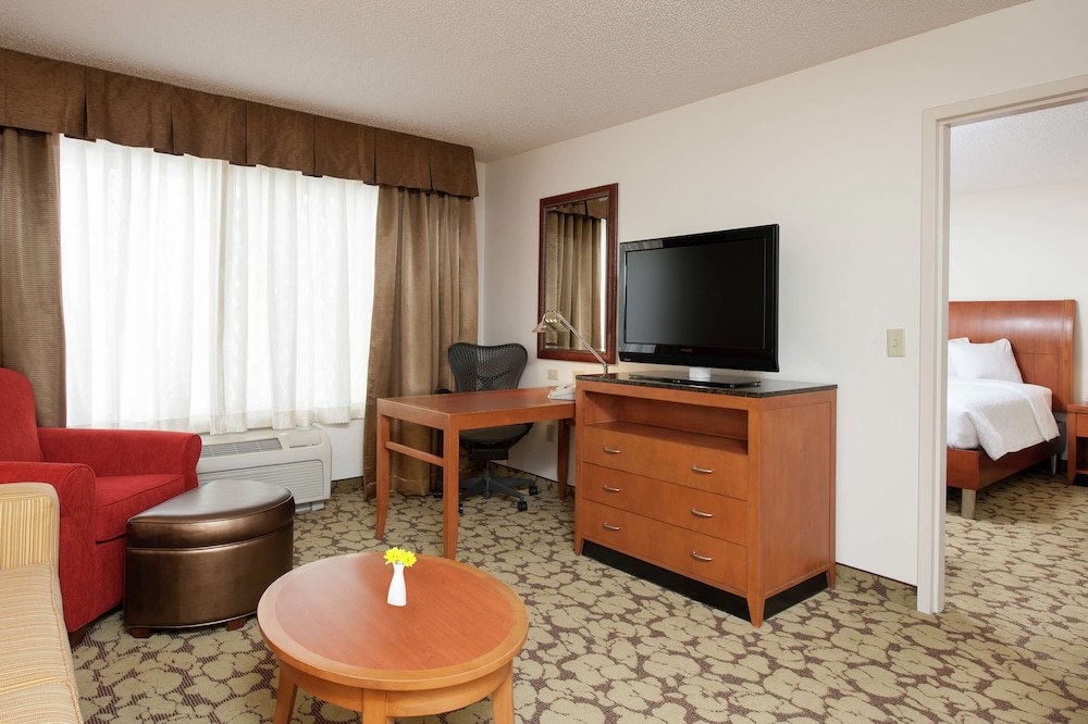 Wingate by Wyndham St. Paul/Oakdale/Woodbury 46/62