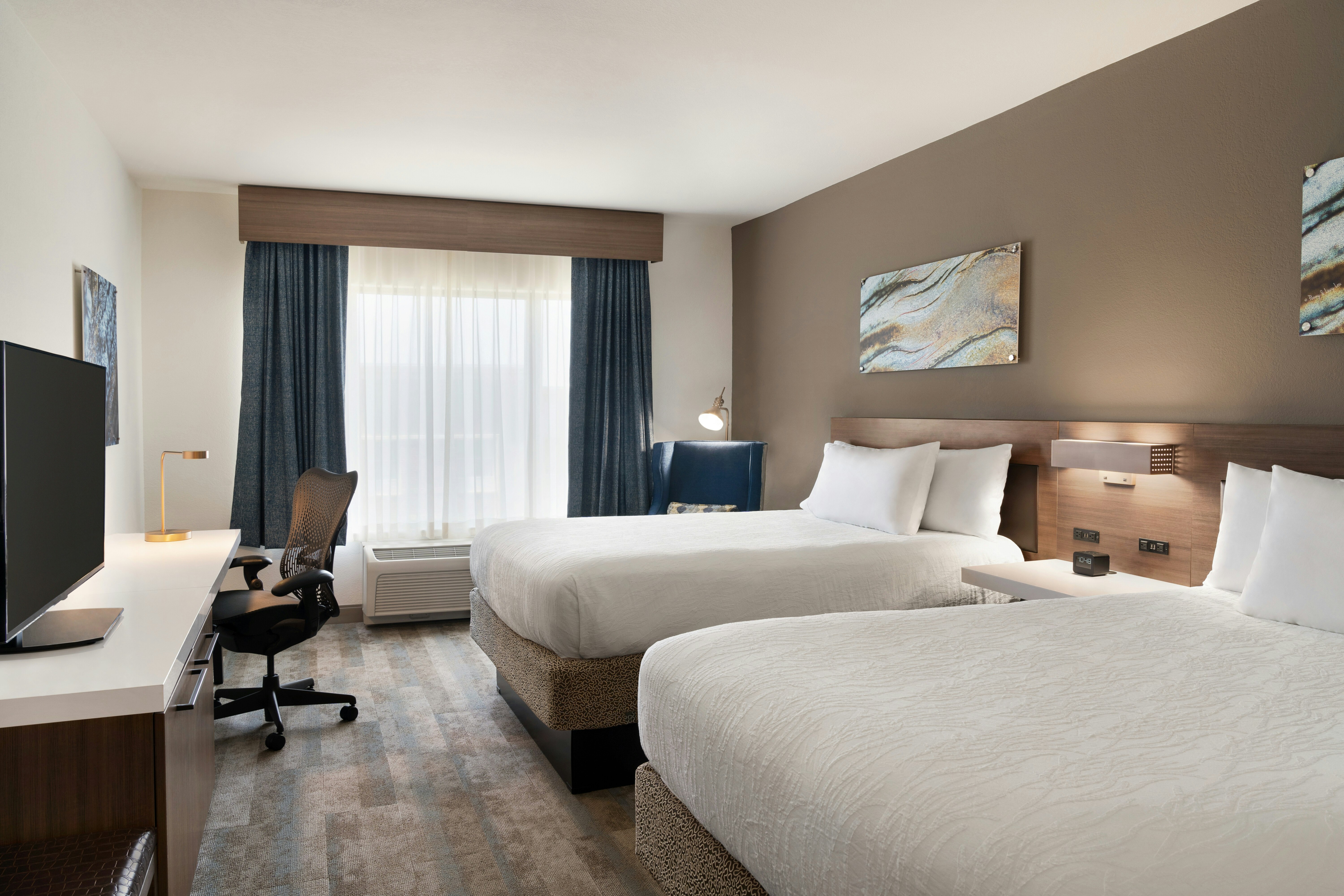 ROOM, 2 QUEEN BEDS
