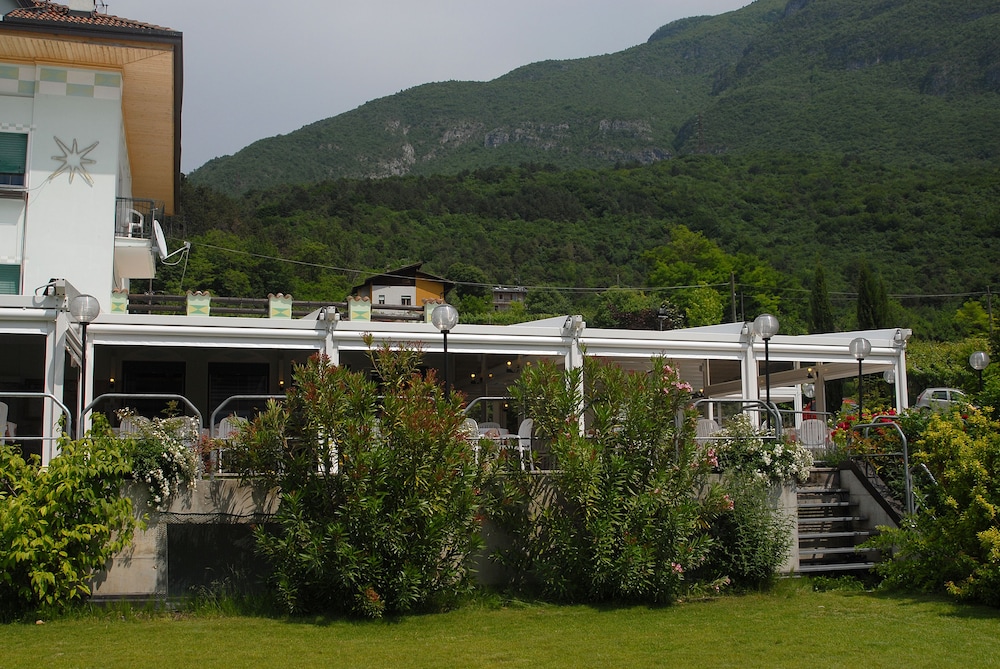 Hotel Karinhall 56/64