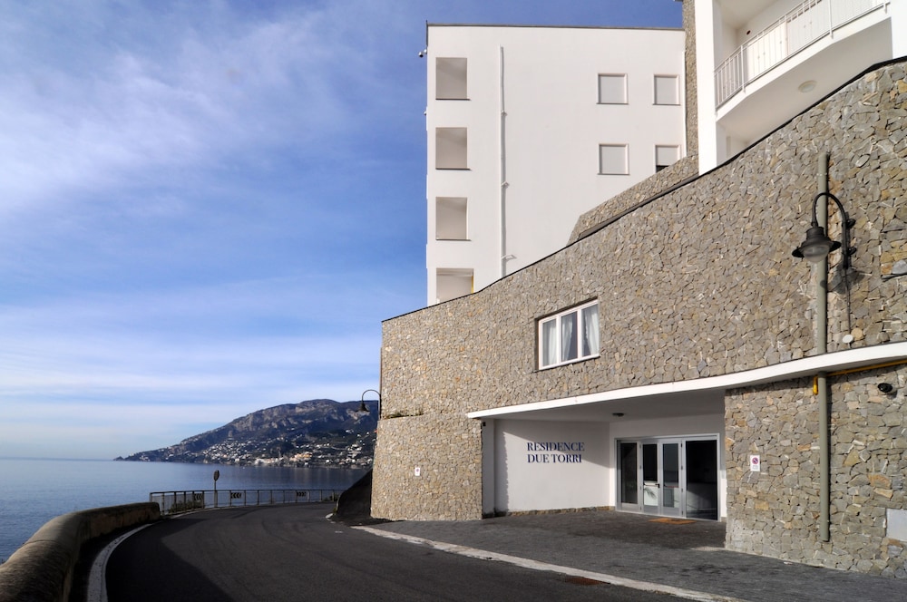 Residence Due Torri 36/44