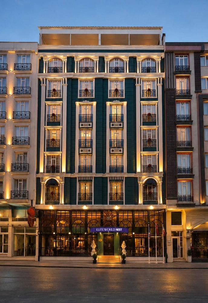 Reform Hotel 2/50