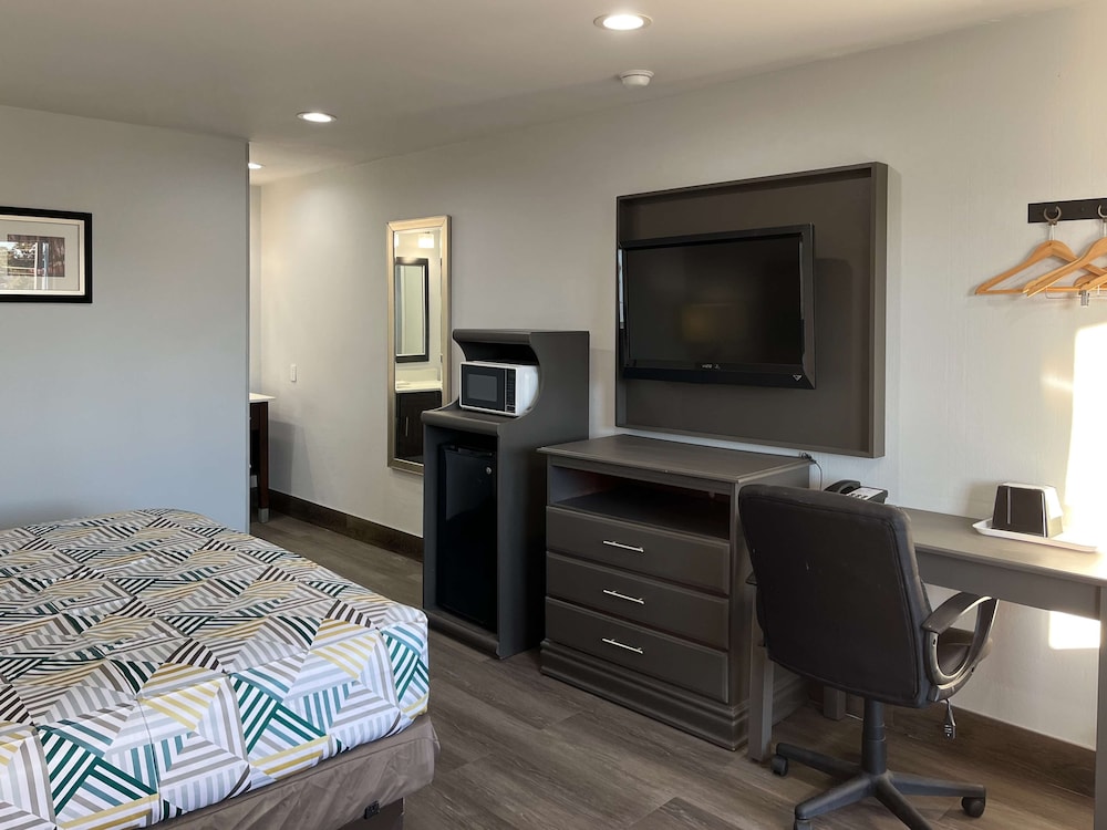 Motel6 Greenville, NC – ECU-Medical Center 40/59