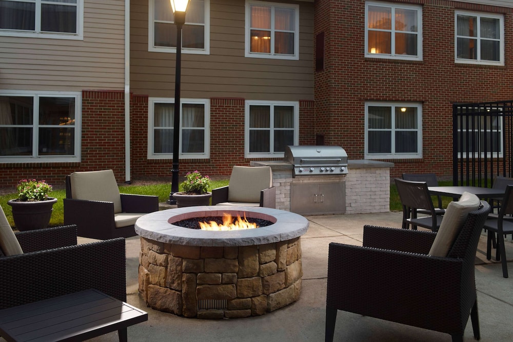 Sonesta ES Suites Raleigh Cary 29/42