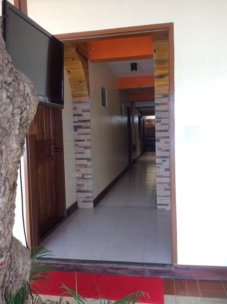 La Casa Teresa Beach Resort 15/30