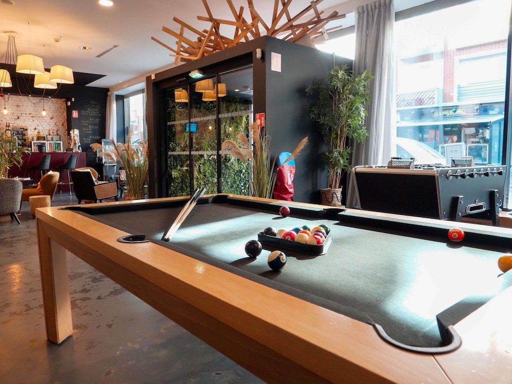 ibis Styles Calais Centre 9/48