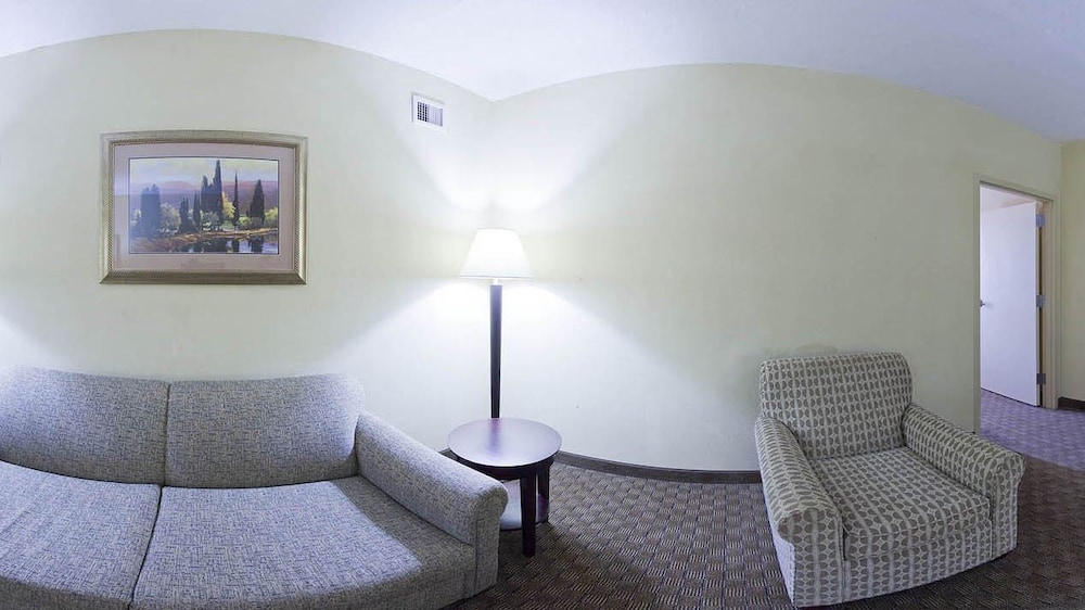 Holiday Inn Augusta West I 20 48/64