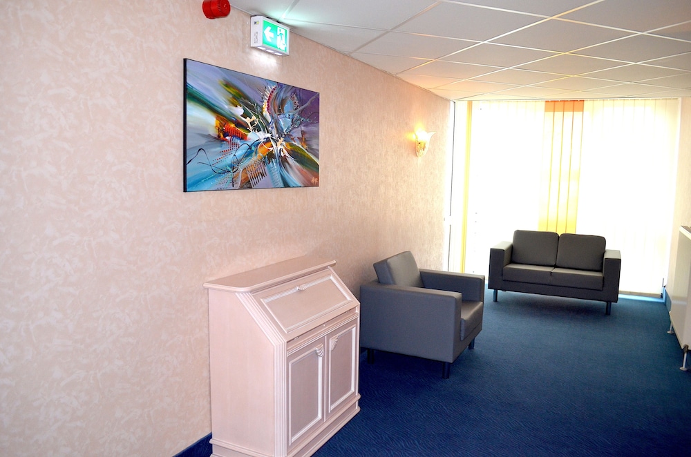 Weber Hotel Mannheim 12/24
