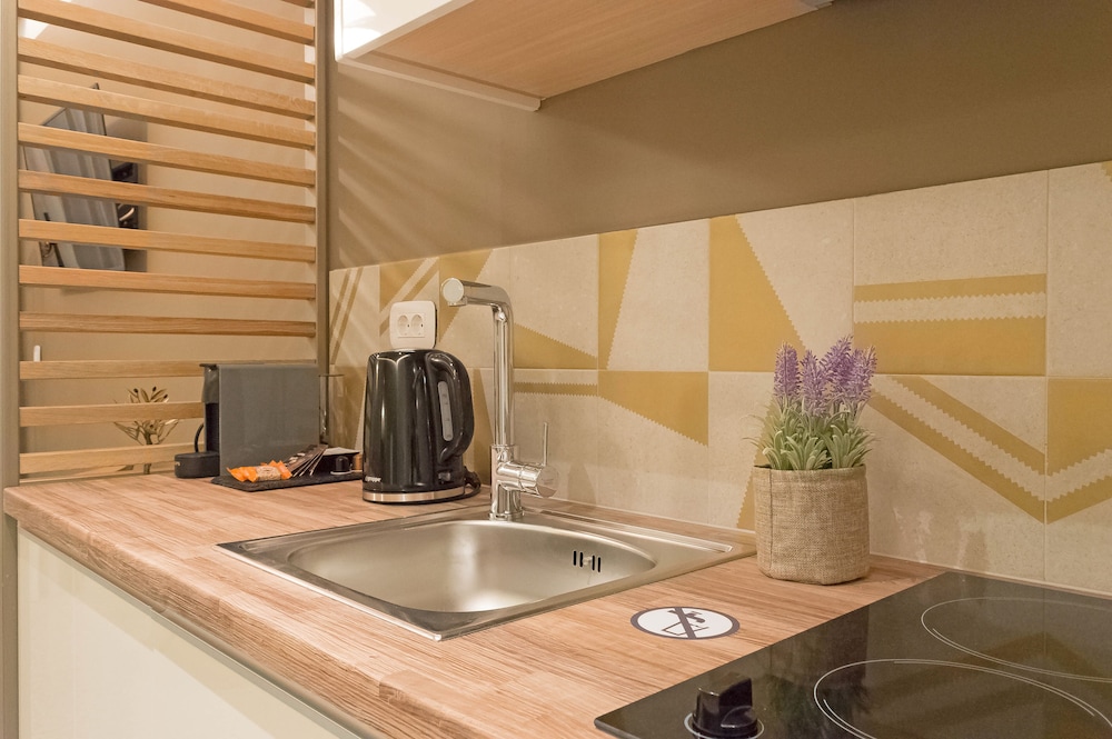 Eco Green Residences & Suites Halkidiki 59/60