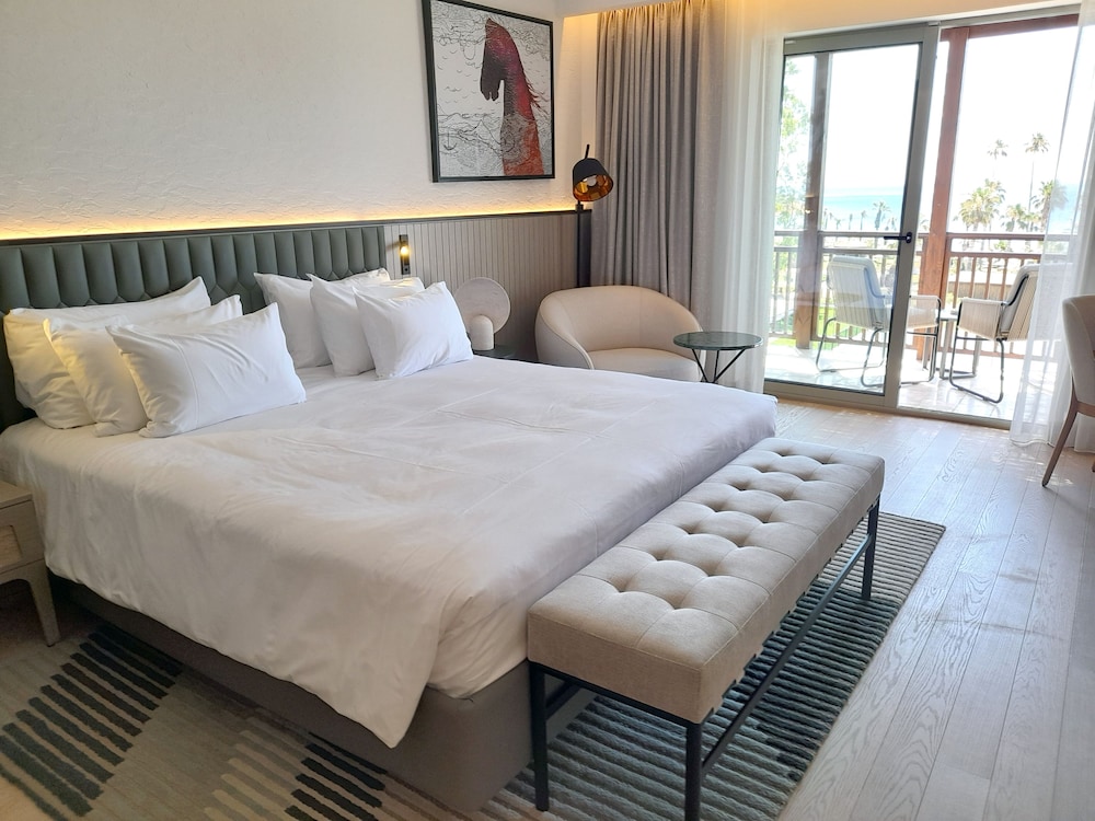 Radisson Collection Hotel Bodrum 16/75