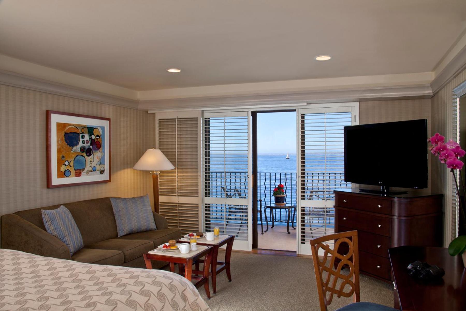 Room, Ocean Front, Sofa, Balcony