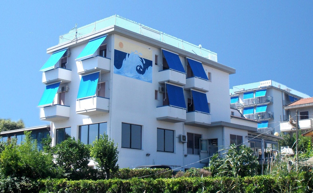 Mare Blu 3/50