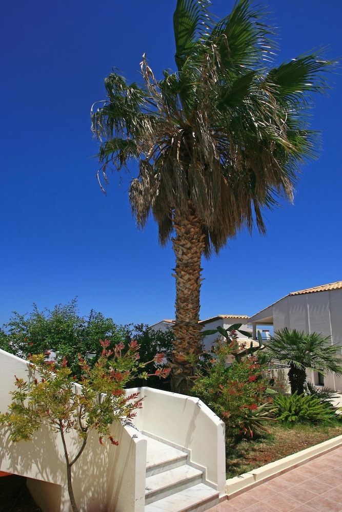 Katrin Suites - Adults Only 41/50