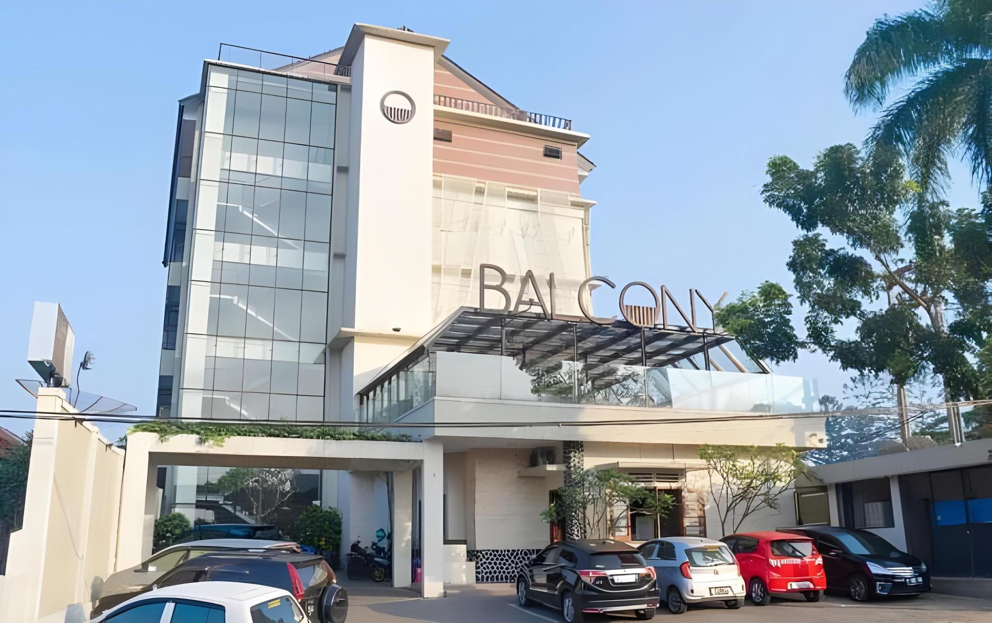 Hotel Balcony Sukabumi 27/28
