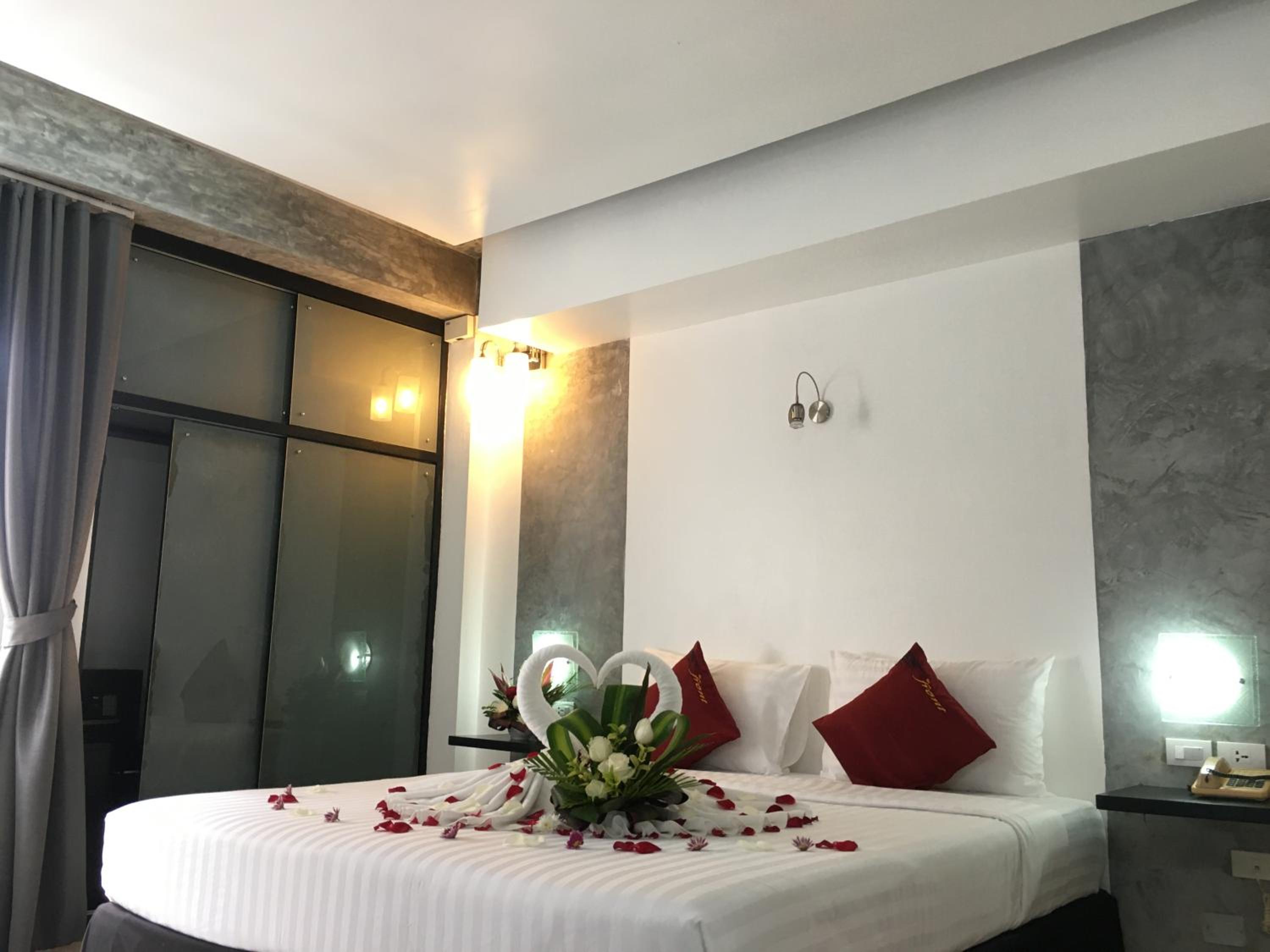 غرفة عائلية بسرير مزدوج، The Front Hotel And Apartment 4/10
