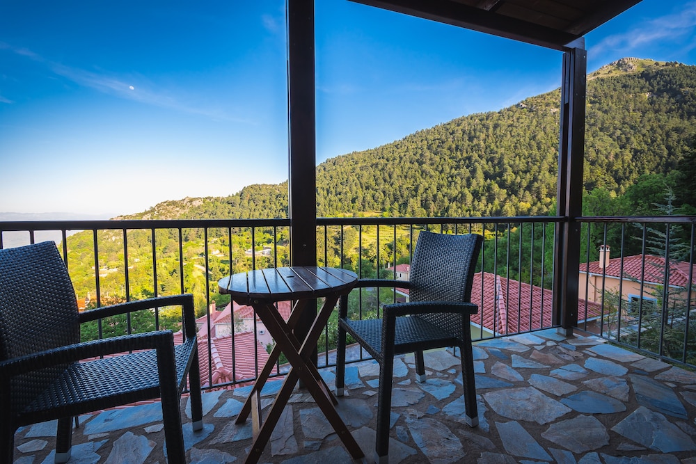 Ilaeira Mountain Resort 35/50