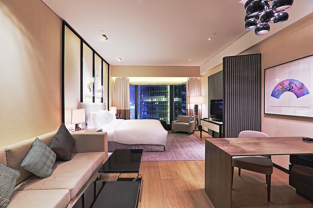 W Guangzhou Hotel 34/56