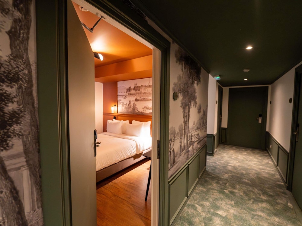 Hotel Mercure Paris Bastille Marais 43/72