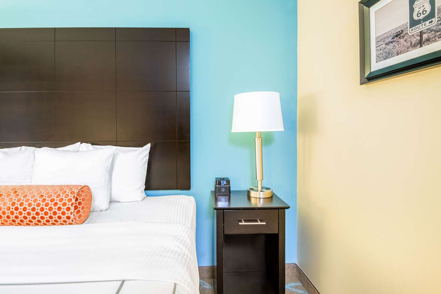 La Quinta Inn & Suites by Wyndham Clinton Historic Route 66 21/48