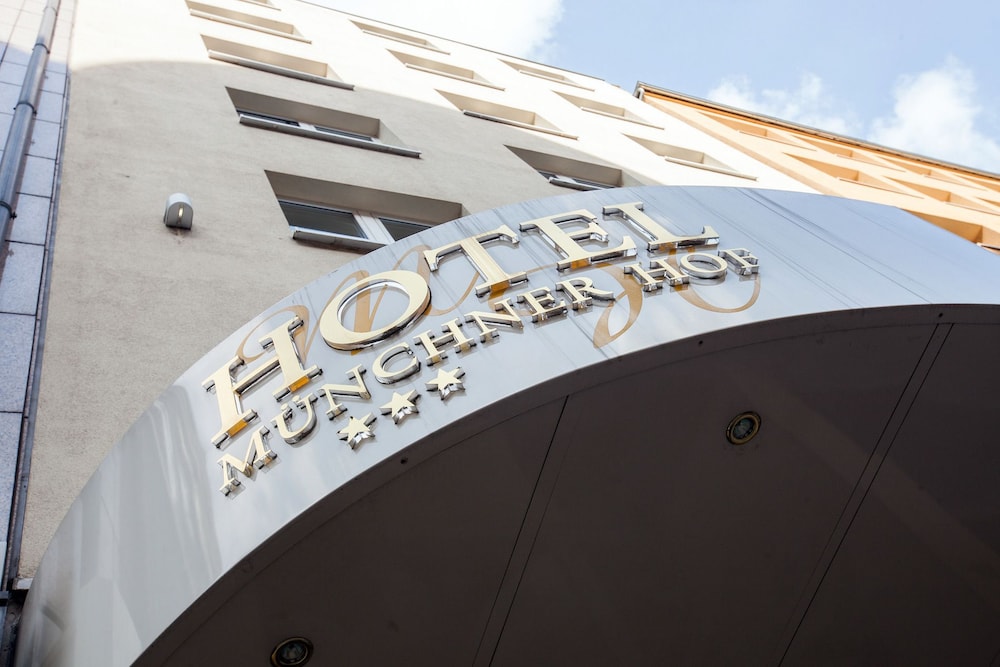 Hotel Munchner Hof 2/70