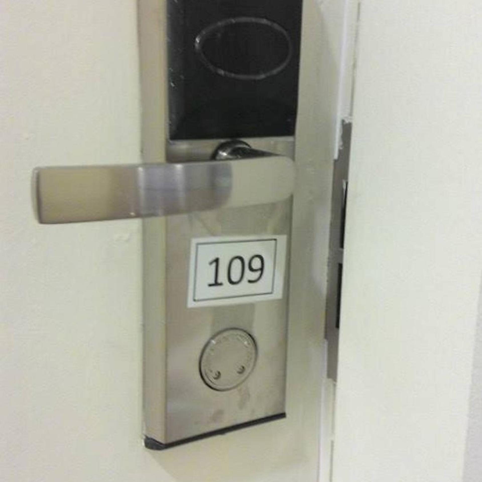 U Design Hotel 33/50