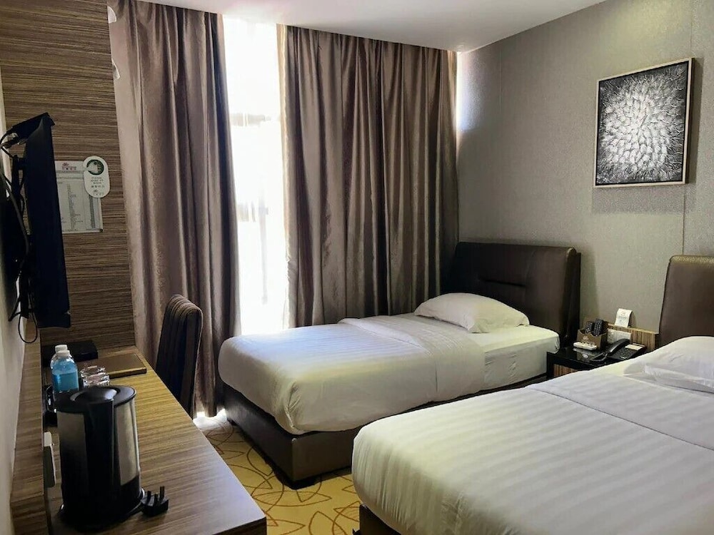 Milano Hotel 12/38
