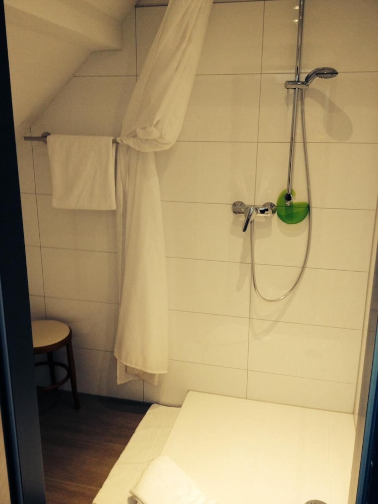 Hotel Sarah 36/36
