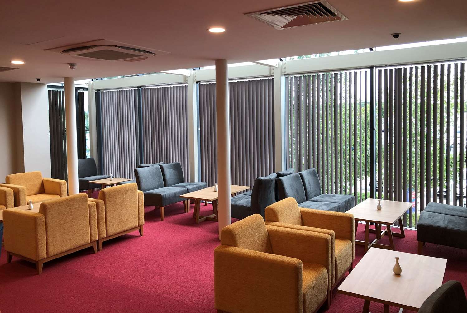 Ramada by Wyndham Cobham 27/47