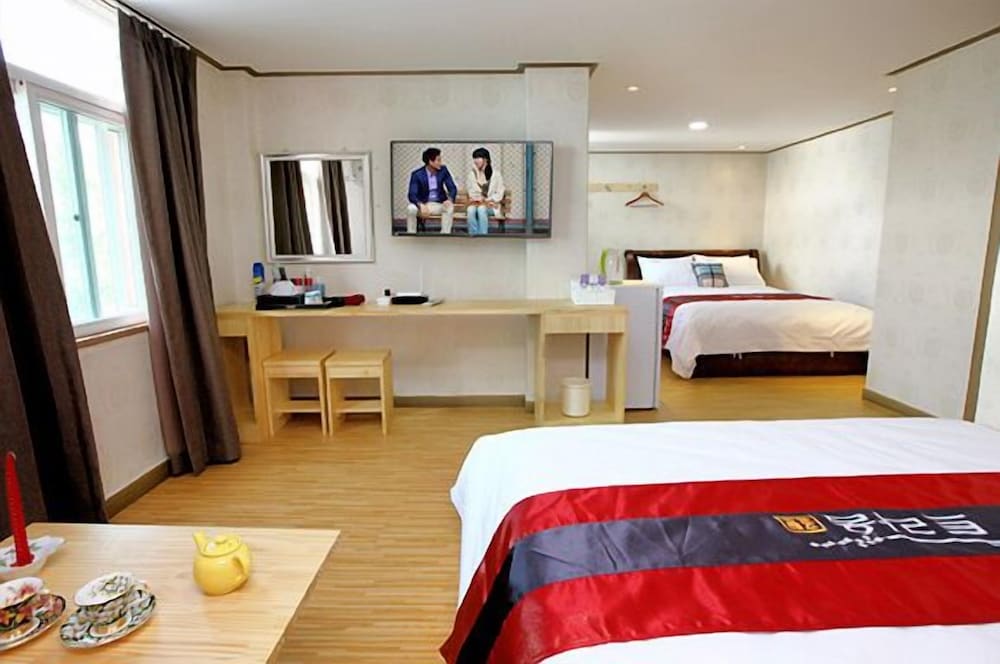 Traum Hotel &amp; Condo 21/55