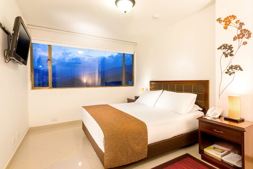 Hotel Dann Combeima 13/67