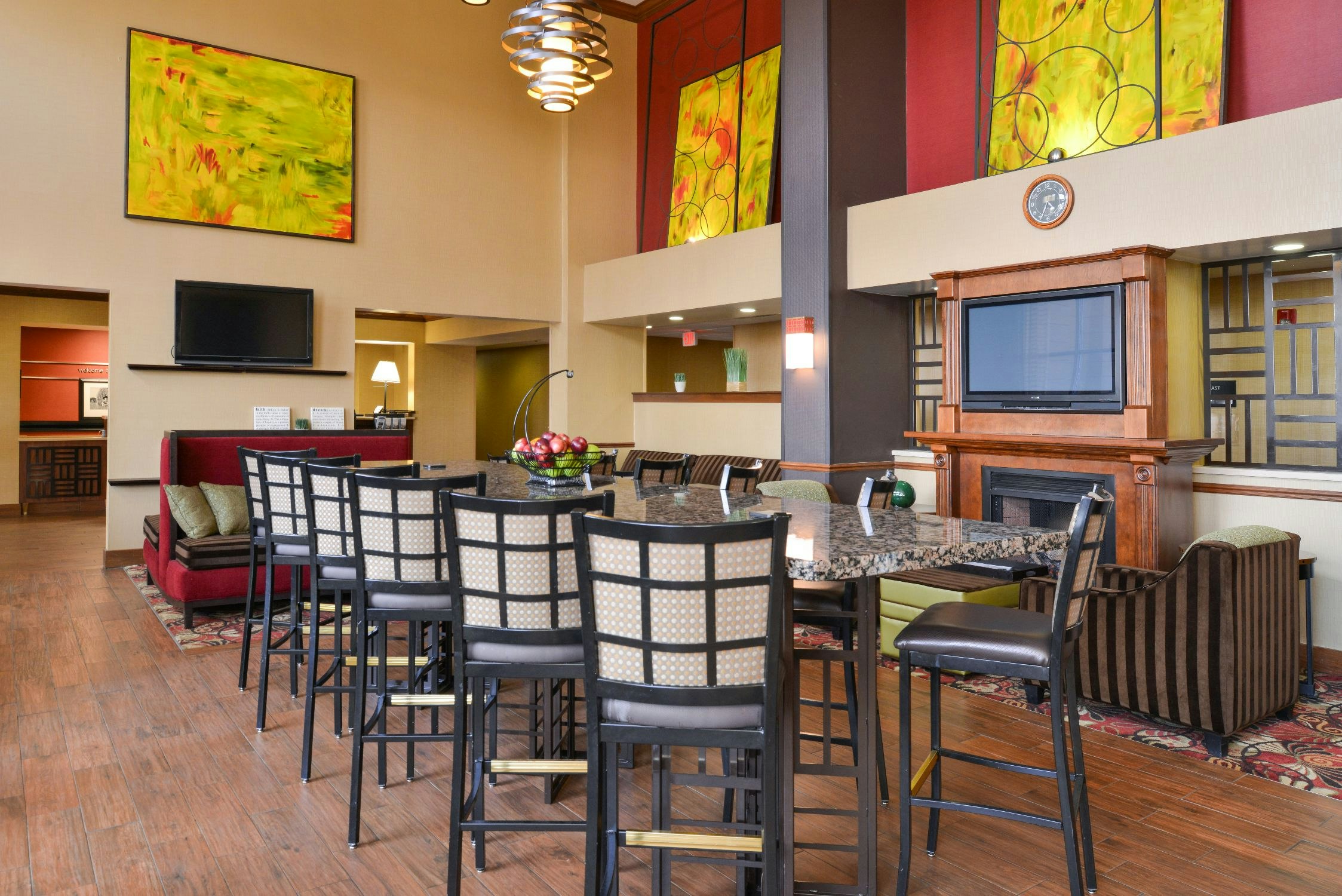 Hampton Inn & Suites Springboro/Dayton Area South 8/9