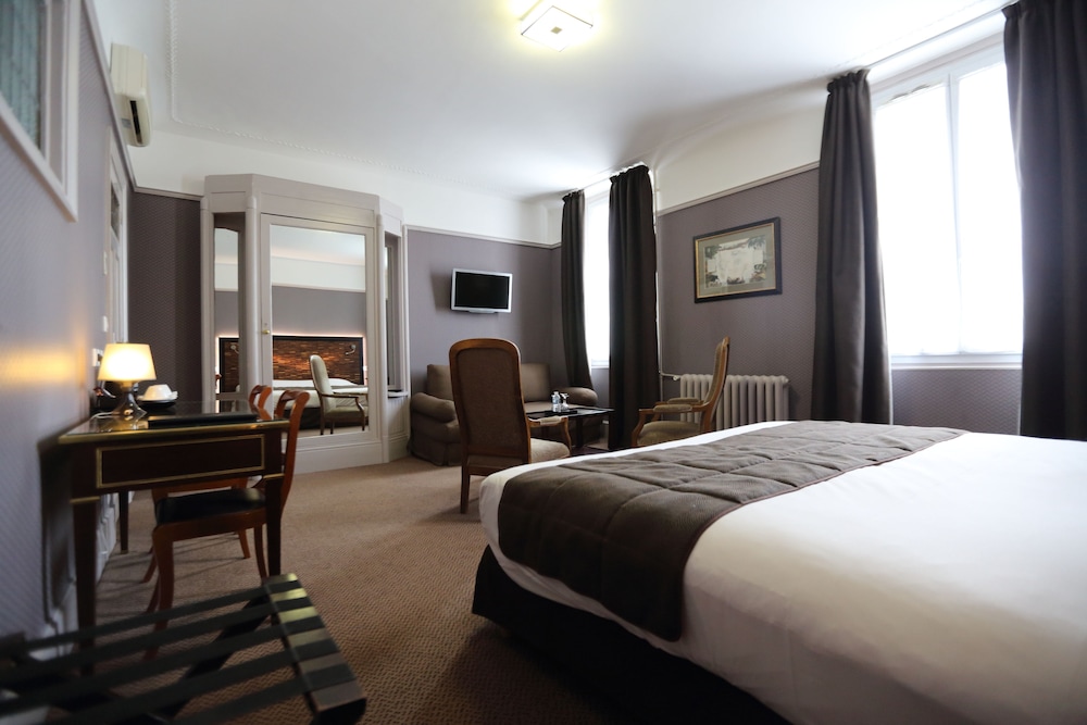 Le Grand Hotel de Tours 16/49