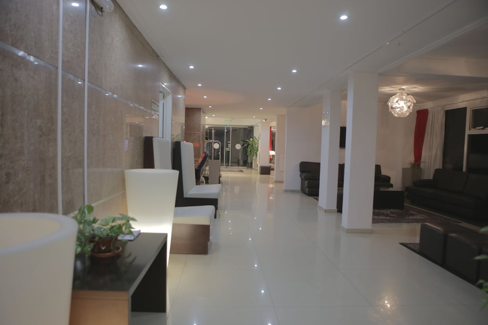 Pampa Plaza Hotel 8/44