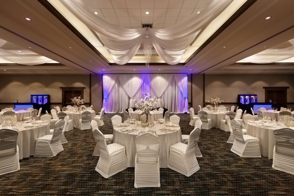 Embassy Suites By Hilton Orlando Lake Buena Vista South 65/82