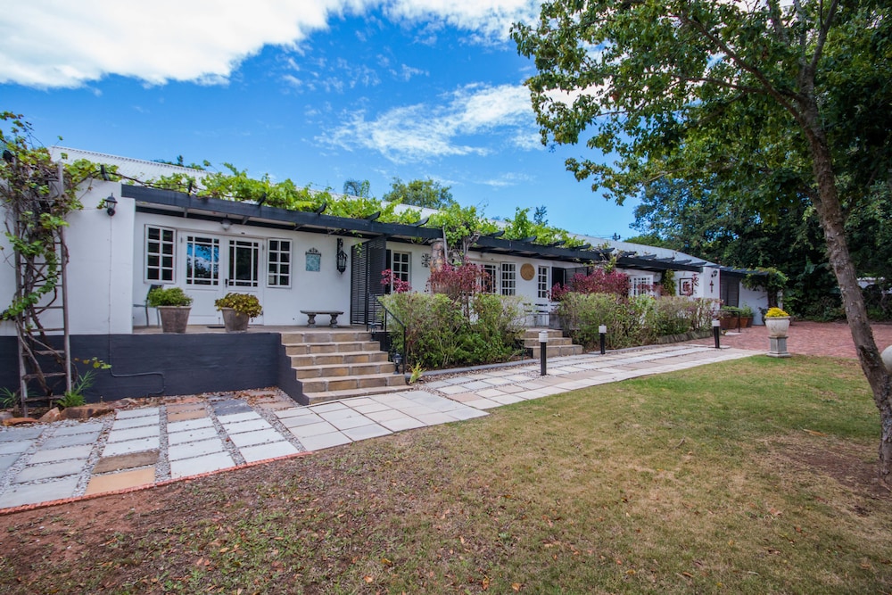 Forest Hall Guest House 46/50