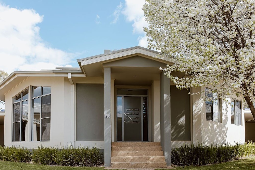 TINDARRA RESORT 6/73