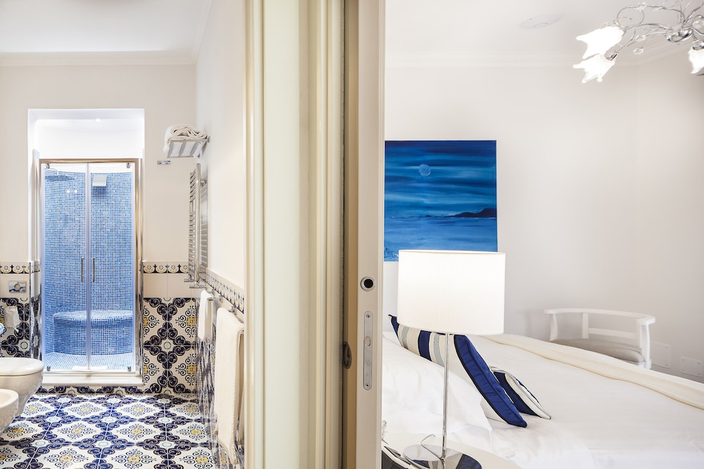 Albergo San Montano 23/54
