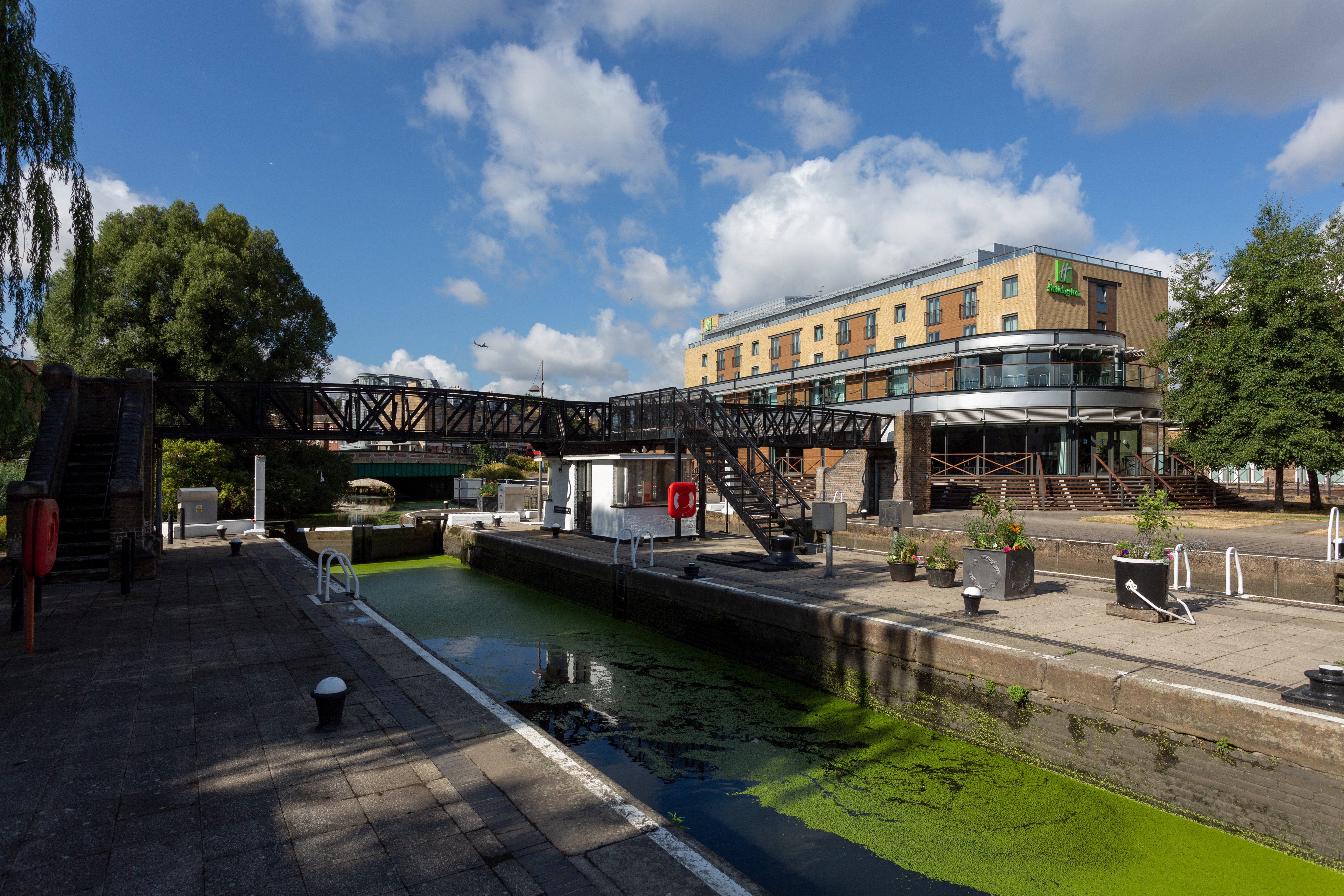Holiday Inn London Brentford Lock 54/60
