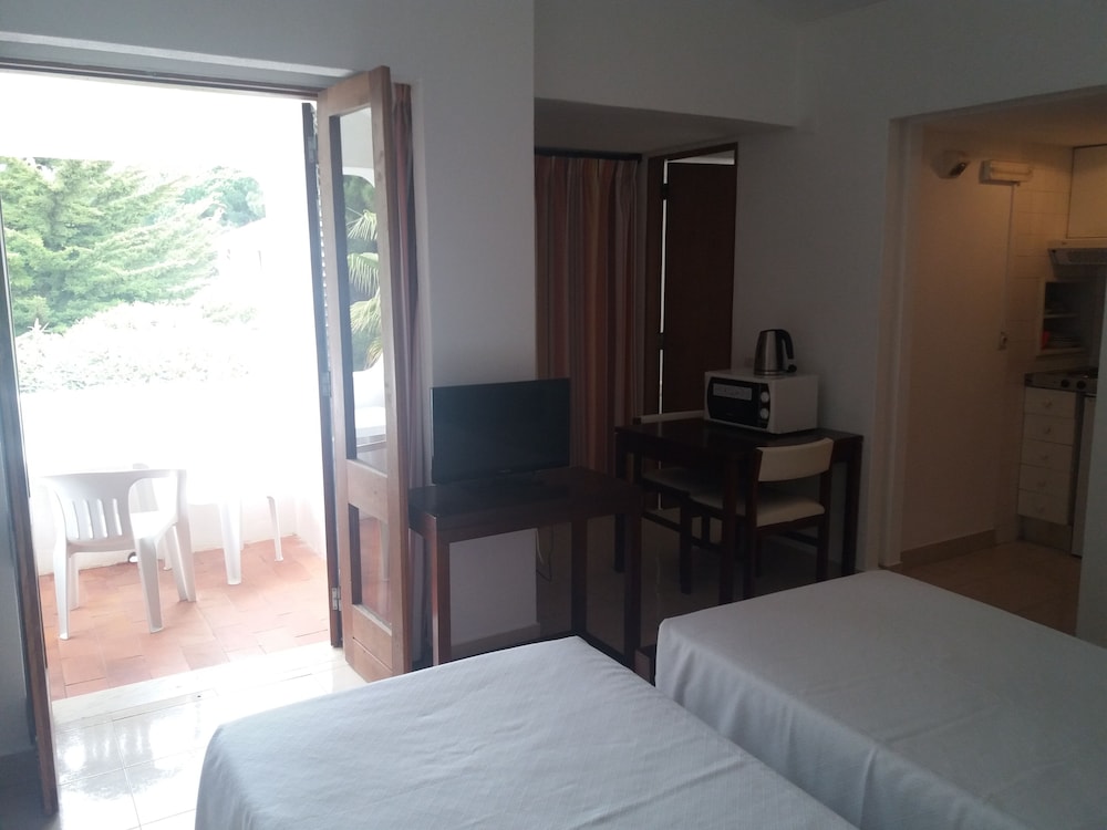 Aldeia Da Falesia 7/28