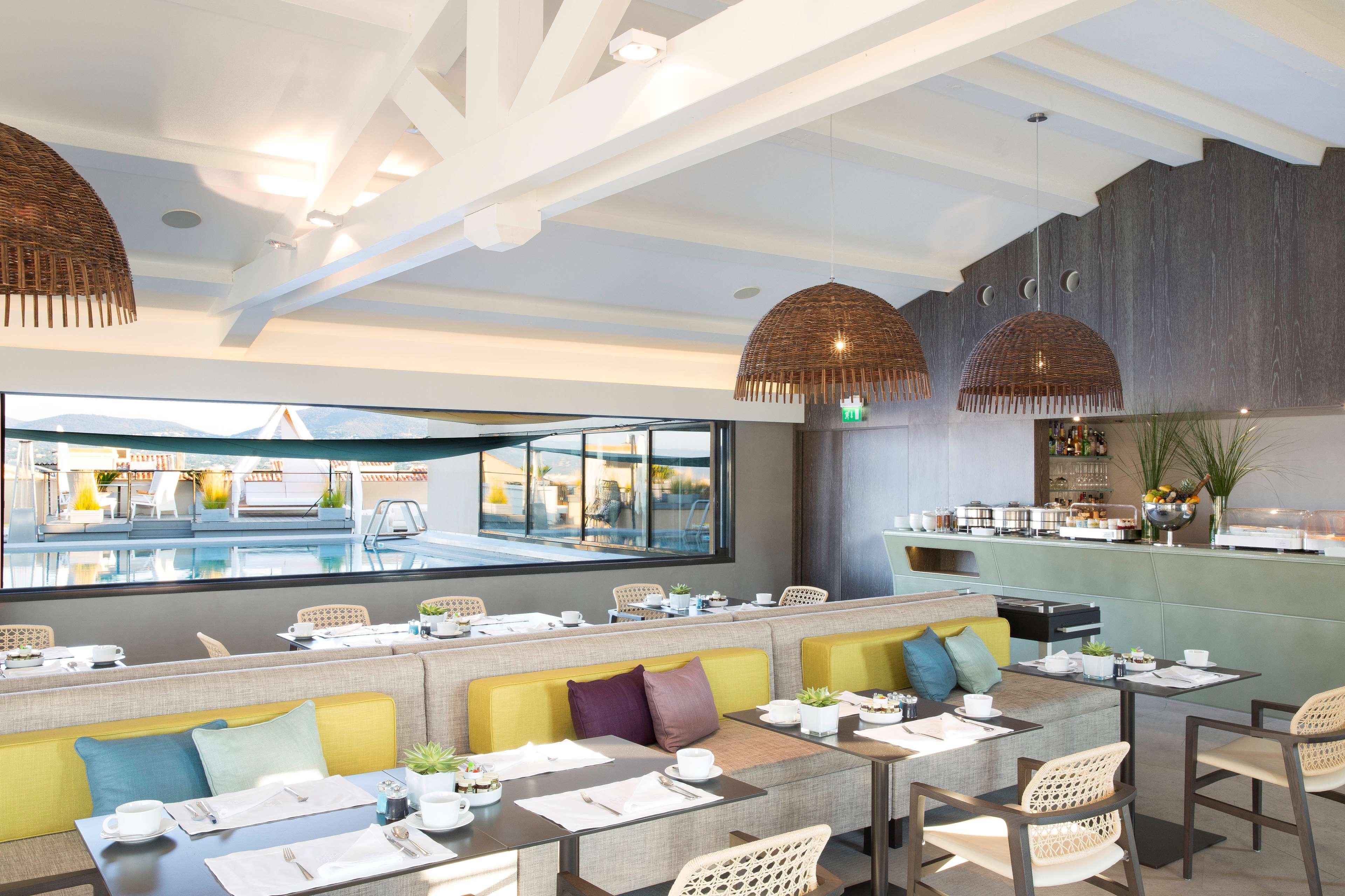 HOTEL DE PARIS SAINT-TROPEZ 34/50