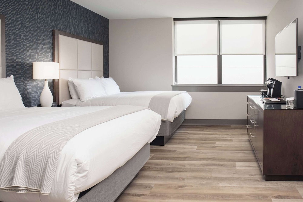 غرفة قياسية بسريرين كوين، Haywood Park Hotel, Ascend Hotel Collection 3/6