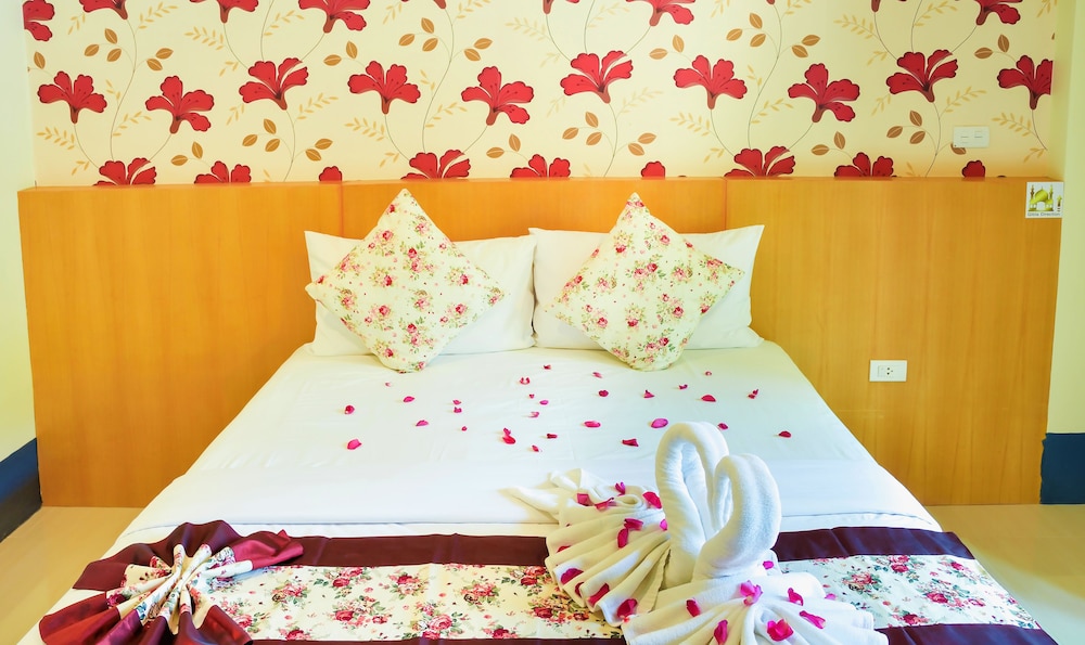 The Orange City Resort 18/50