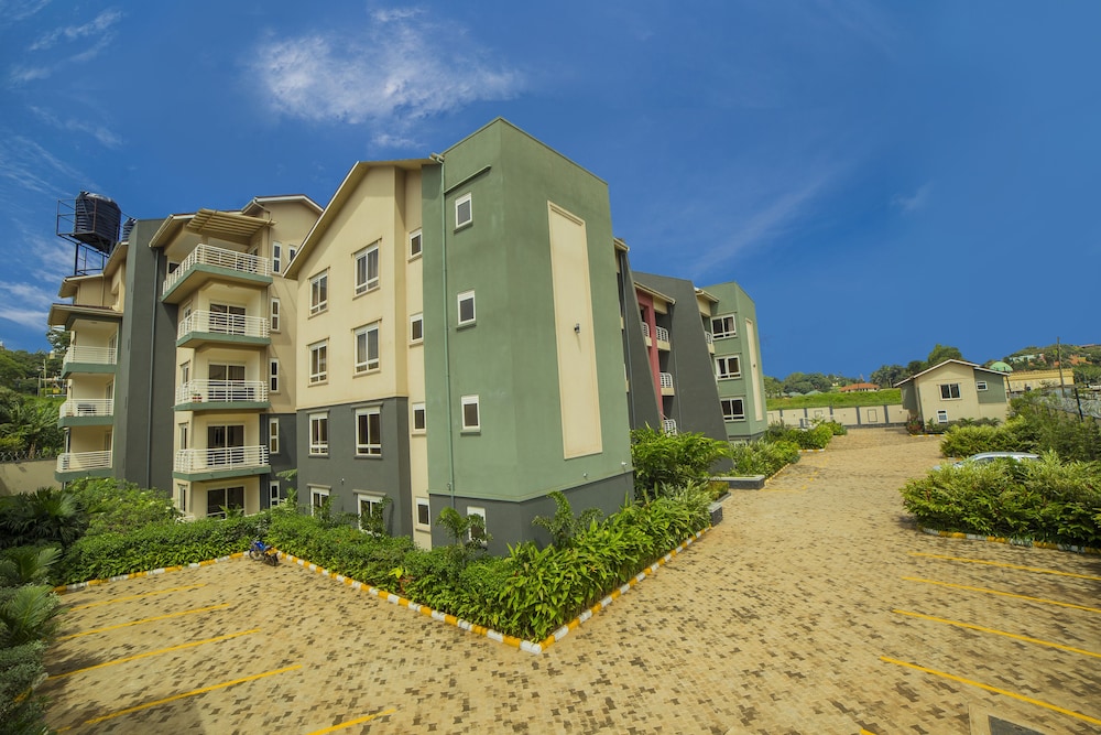 Natra Apartments 6/59