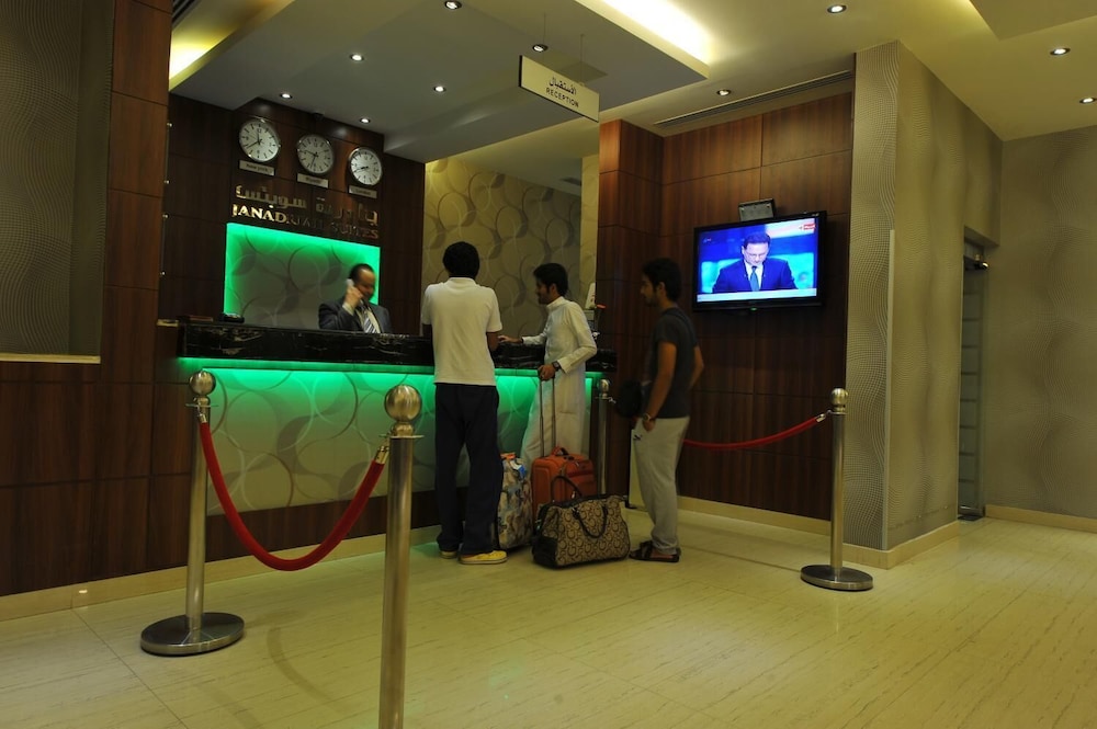 أجنحة الجنادرية 7(Al Janaderia Suites 7) 14/23