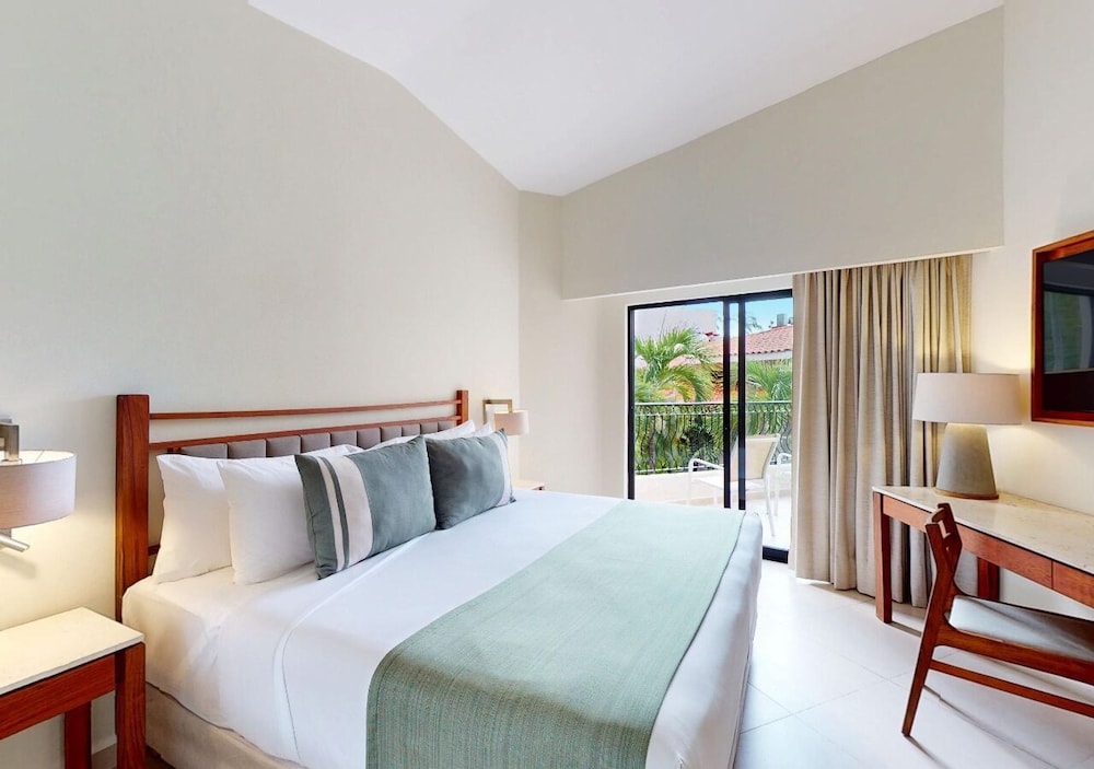 Park Royal Beach Acapulco - All Inclusive 15/50