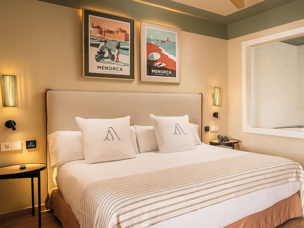 غرفة سوبيريور بسرير كوين بجاكوزي، Hotel Artiem Capri 2/10