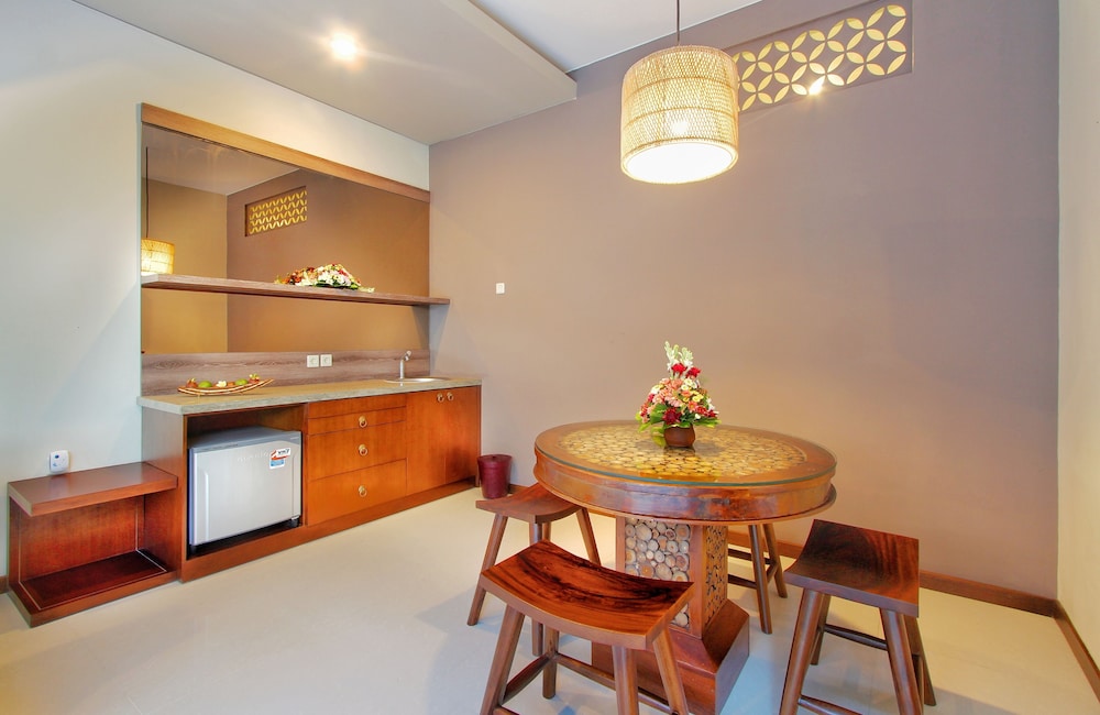 Maharaja Villas Seminyak 6/50