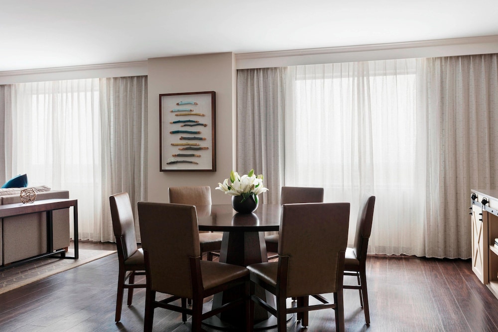 Des Moines Marriott Downtown 52/64