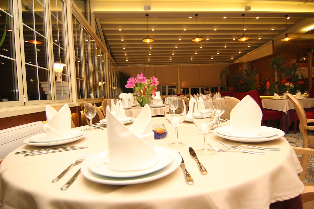 Hotel Boutique Restorant Gloria 38/50