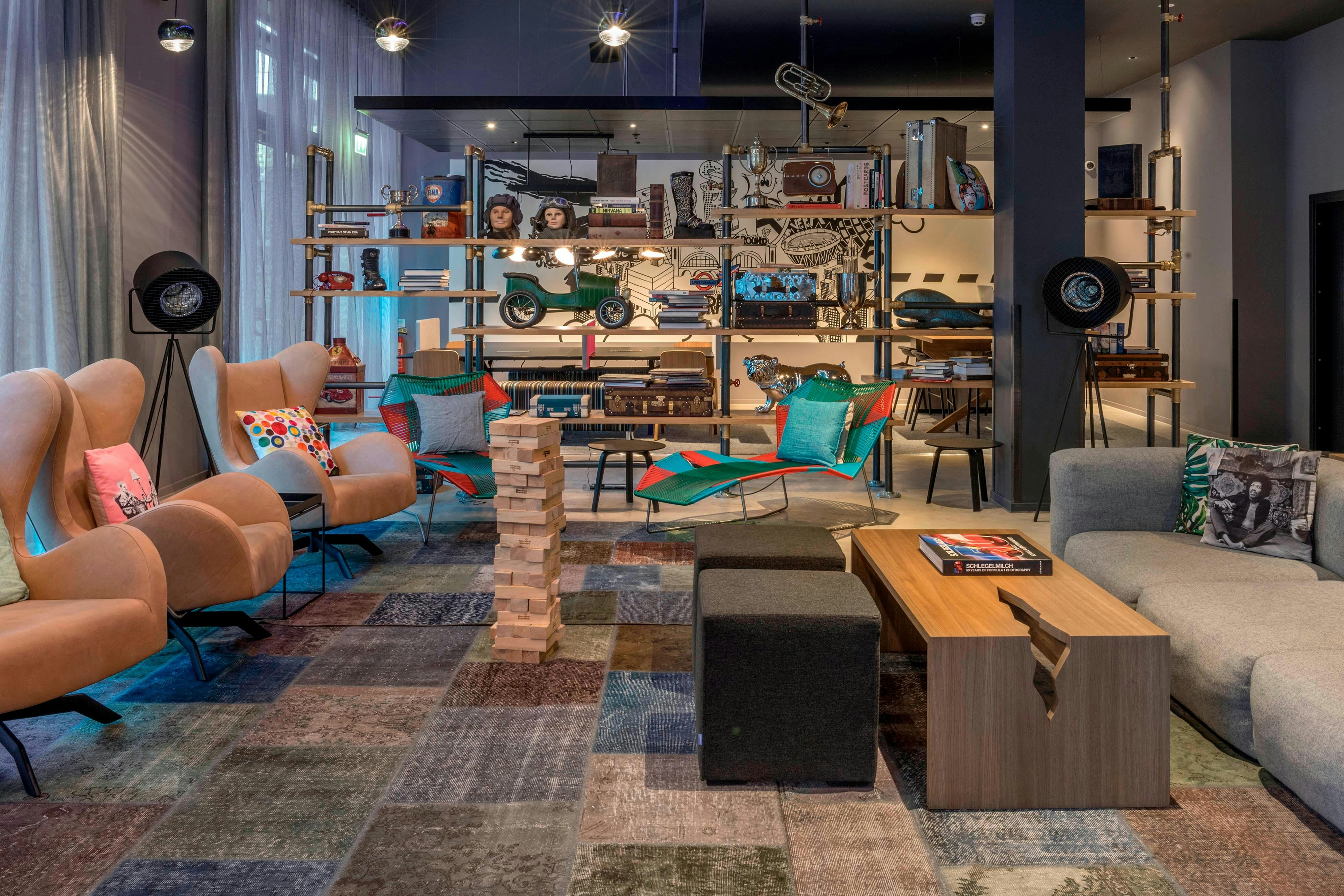 MOXY LONDON STRATFORD 19/42