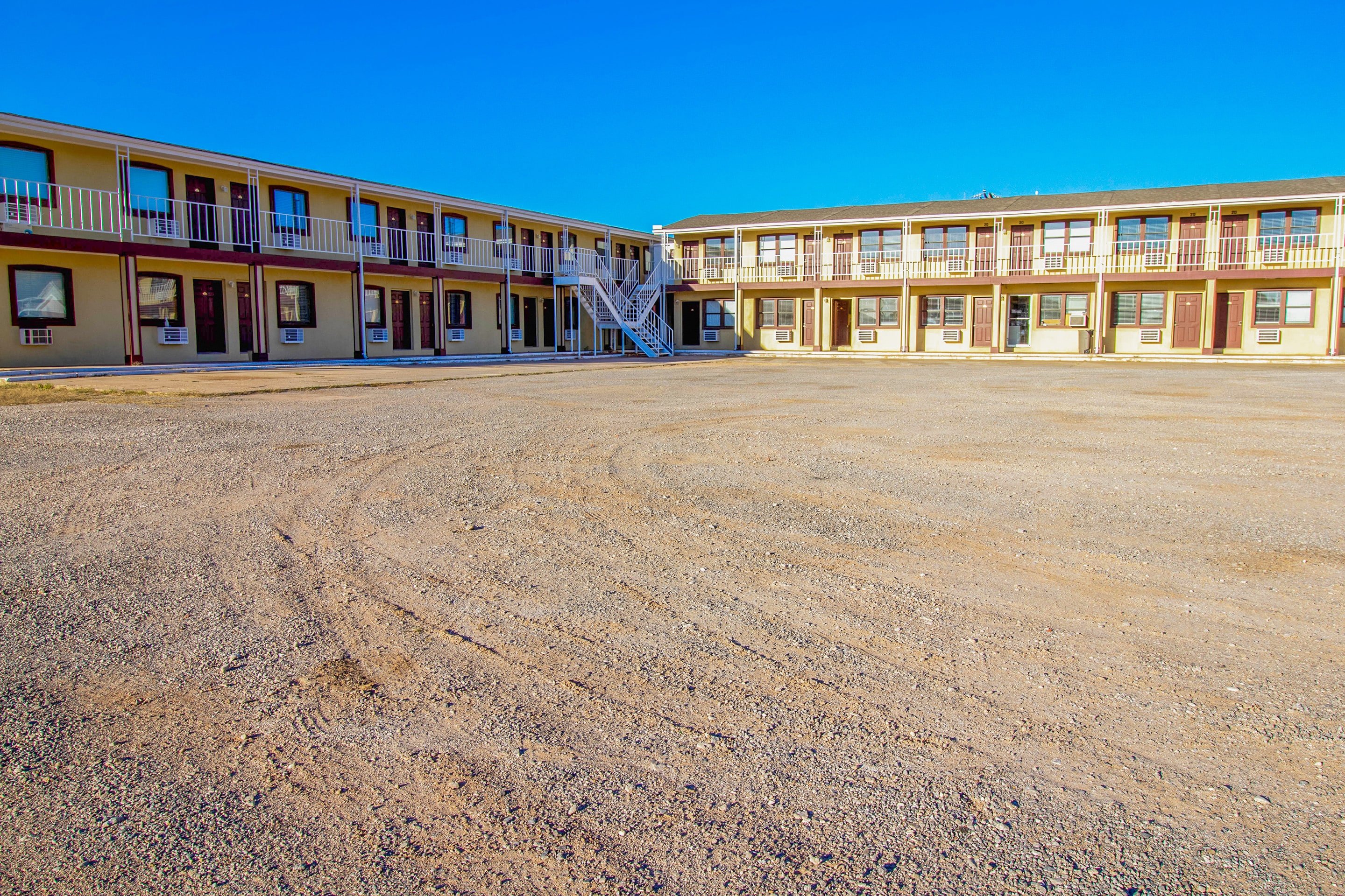 Crossroads Motel Seiling US 60 29/29